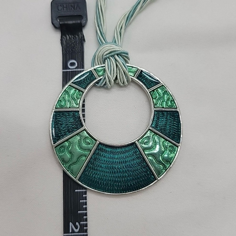 Retired LIA SOPHIA Versailles Multiple Strand Necklace With Round Green Pendant - Picture 7 of 8